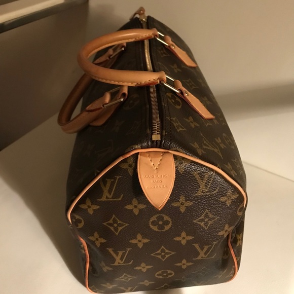 Louis Vuitton Handbags - Louis Vuitton 35 speedy bag